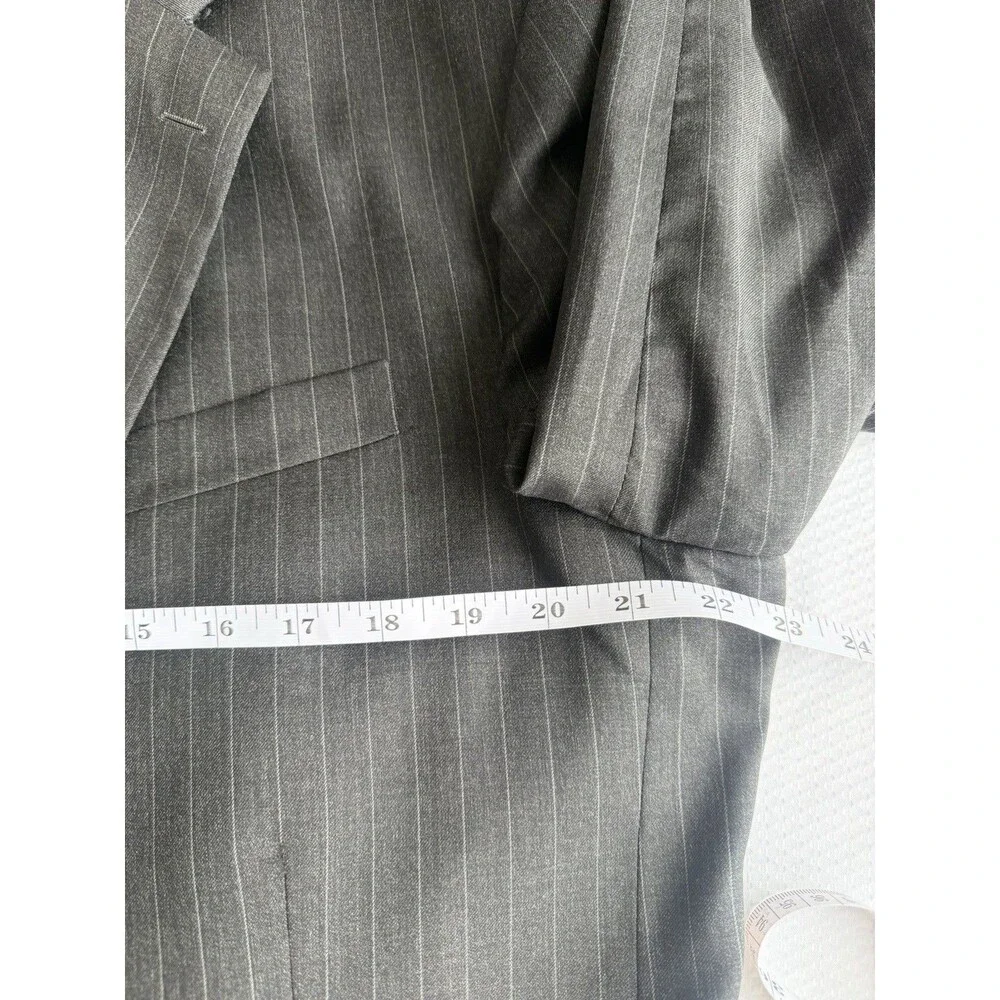 Brooks Brothers 1818 Madison 44L Gray Pinstripe Wool Sport Coat Blazer USA